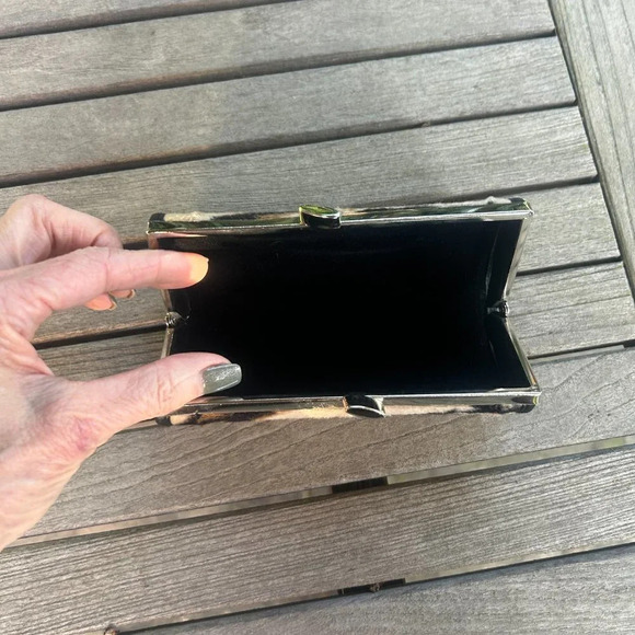 Vintage Tiger Tigress Print Faux Fur Clamshell Eyeglass Case Mini Clutch - Picture 3 of 4